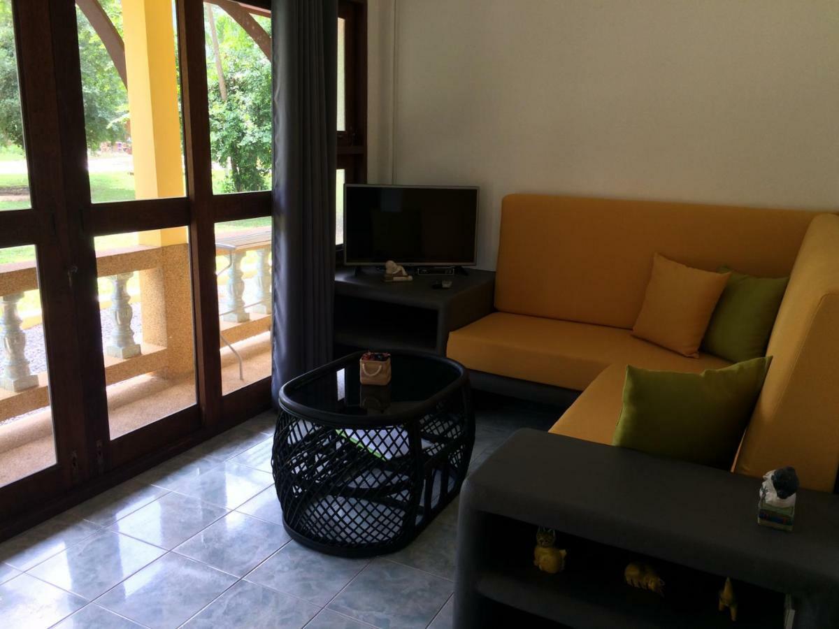 Marilyns Residential Resort Maret Dış mekan fotoğraf