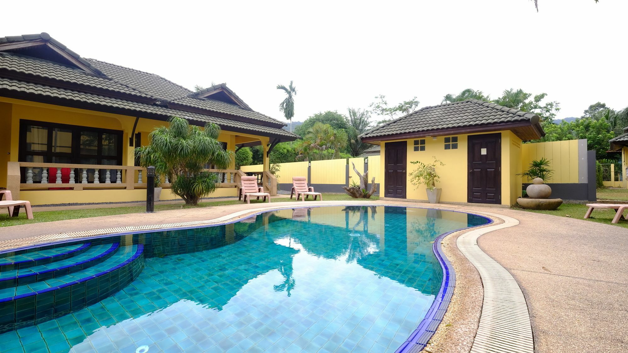 Marilyns Residential Resort Maret Dış mekan fotoğraf