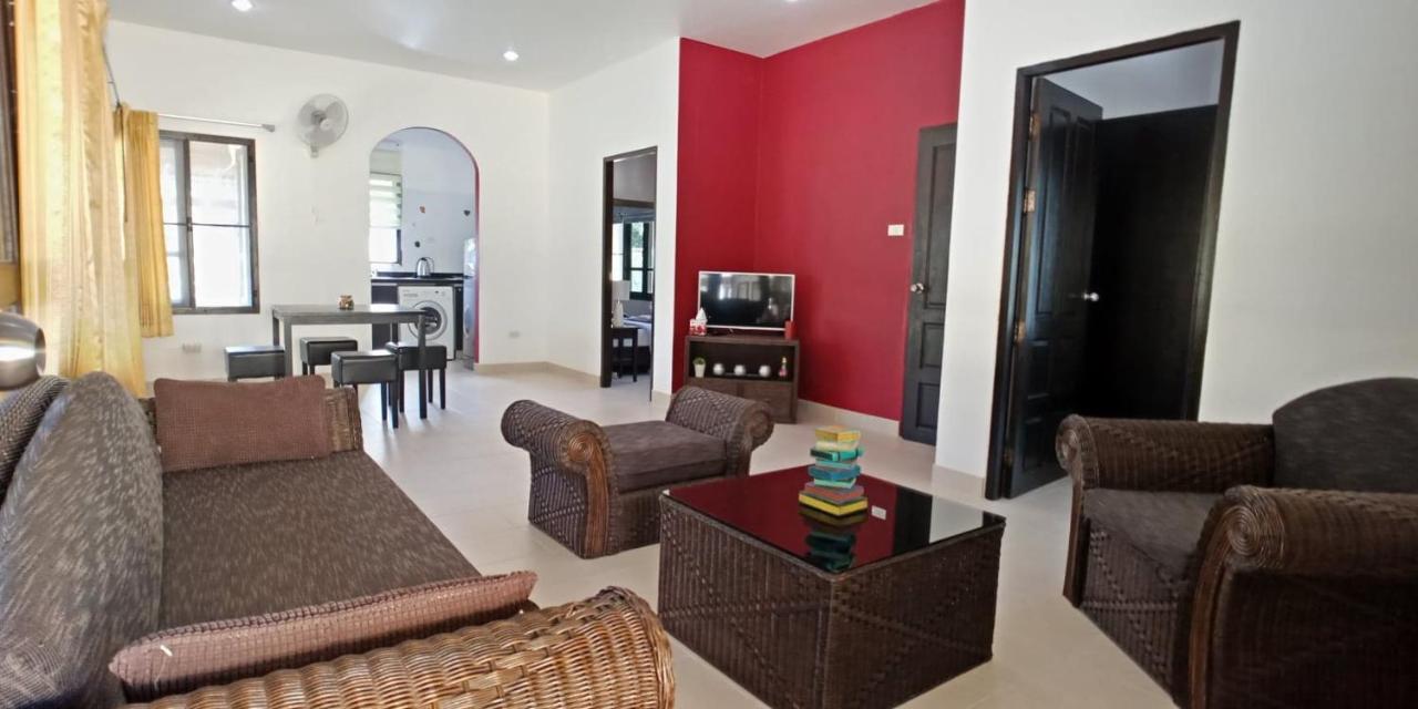 Marilyns Residential Resort Maret Dış mekan fotoğraf